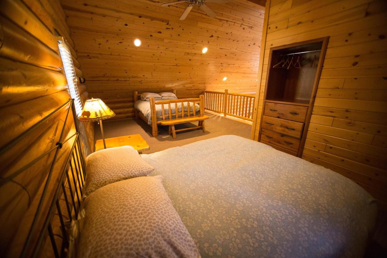 Villa The Pines At Island Park Extérieur photo