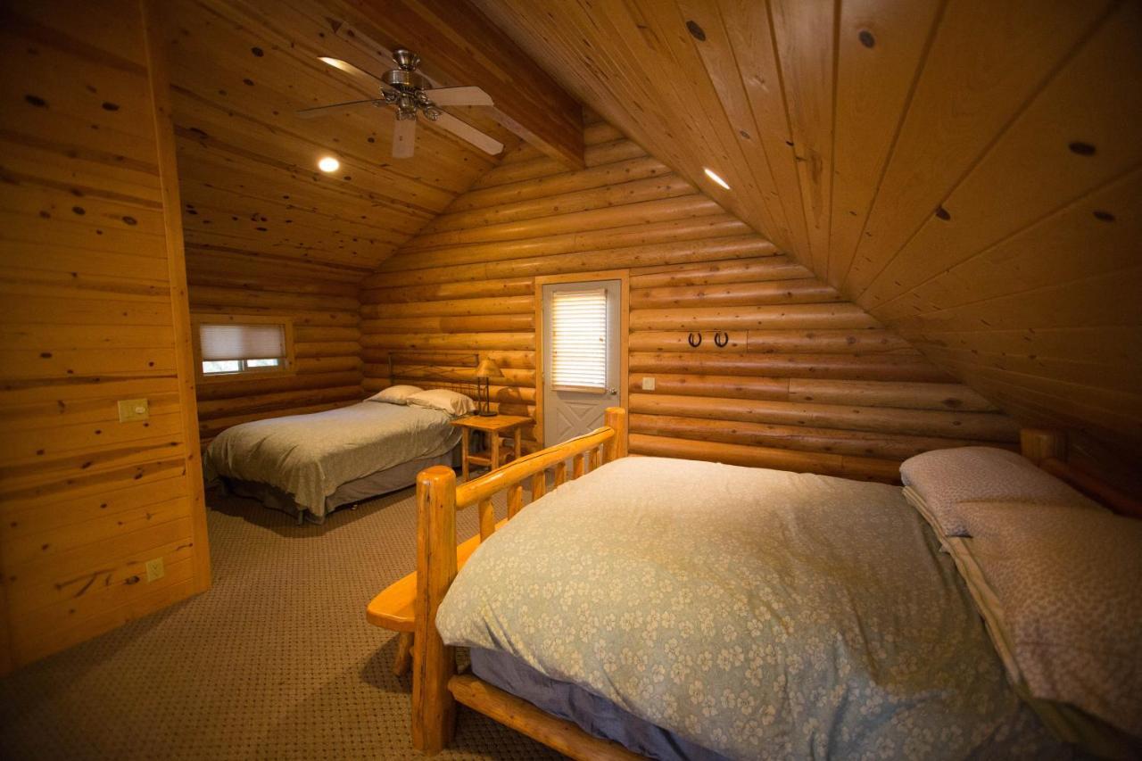 Villa The Pines At Island Park Extérieur photo